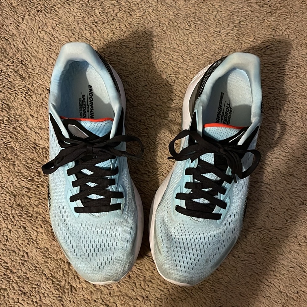 Women’s Saucony Endorphin Shift 2 Sneaker